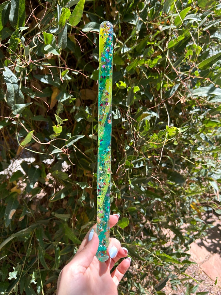 Image of Yellow and Green Spiral Jumbo Wand