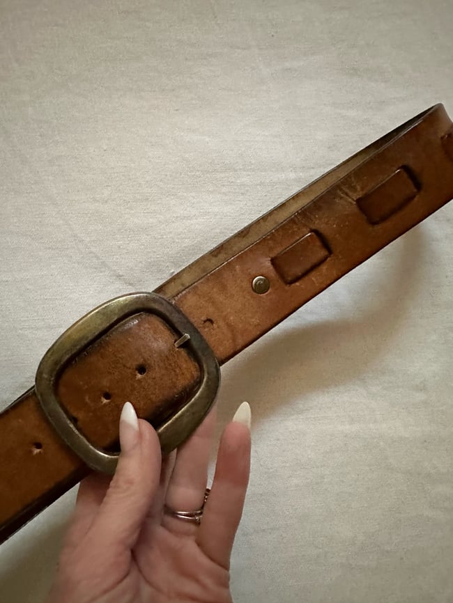 70s whipstitch leather belt with round buckle 