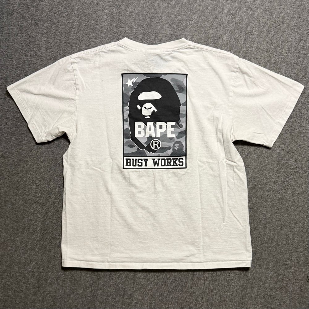 Image of 2000s A Bathing Ape Graphic Tee (L)