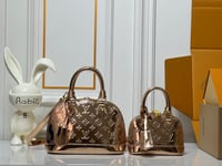 Image 11 of LV Ski Collection 1:1 Quality