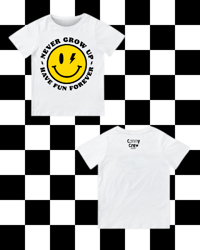 Image 5 of T-SHIRT: Never Grow Up