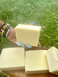Image 2 of Triple Butter Seamoss Soap Bar