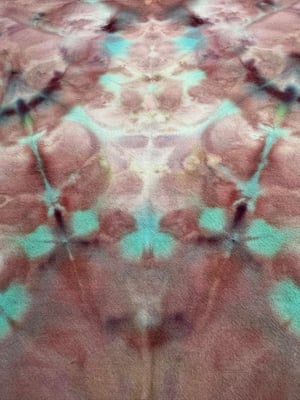 Image of Ruby Glow Procion Dye Mix for Ice Dye