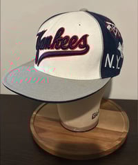 Image 3 of Fitted 7 1/2 - New York Yankees - All Over Team Logos - American Needle