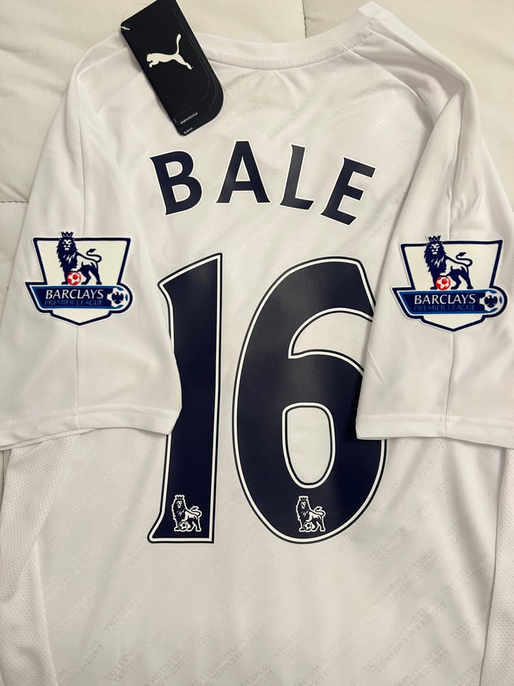 Image of NEW Tottenham Hotspur “BALE 16” 2007/08 Home Shirt + PL patches (M) 