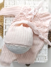 Image 4 of Newborn set for photoshoot - Vicky - onesie and sleep hat - peachy pink