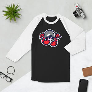 Image of 3/4 sleeve raglan shirt