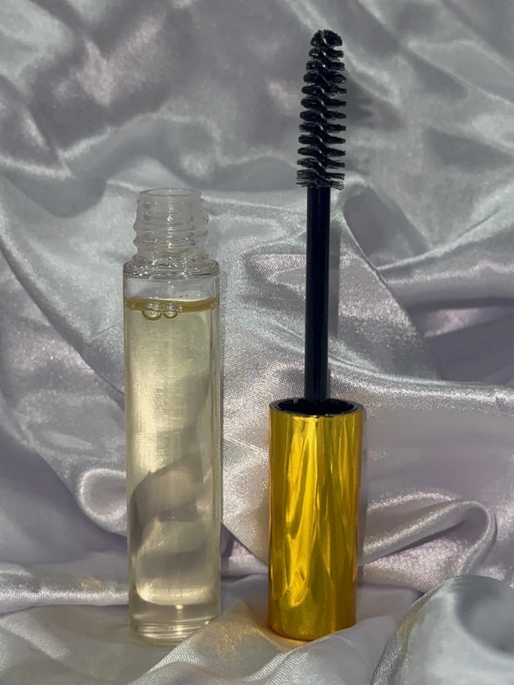 Image of beauty sleep eyebrow serum