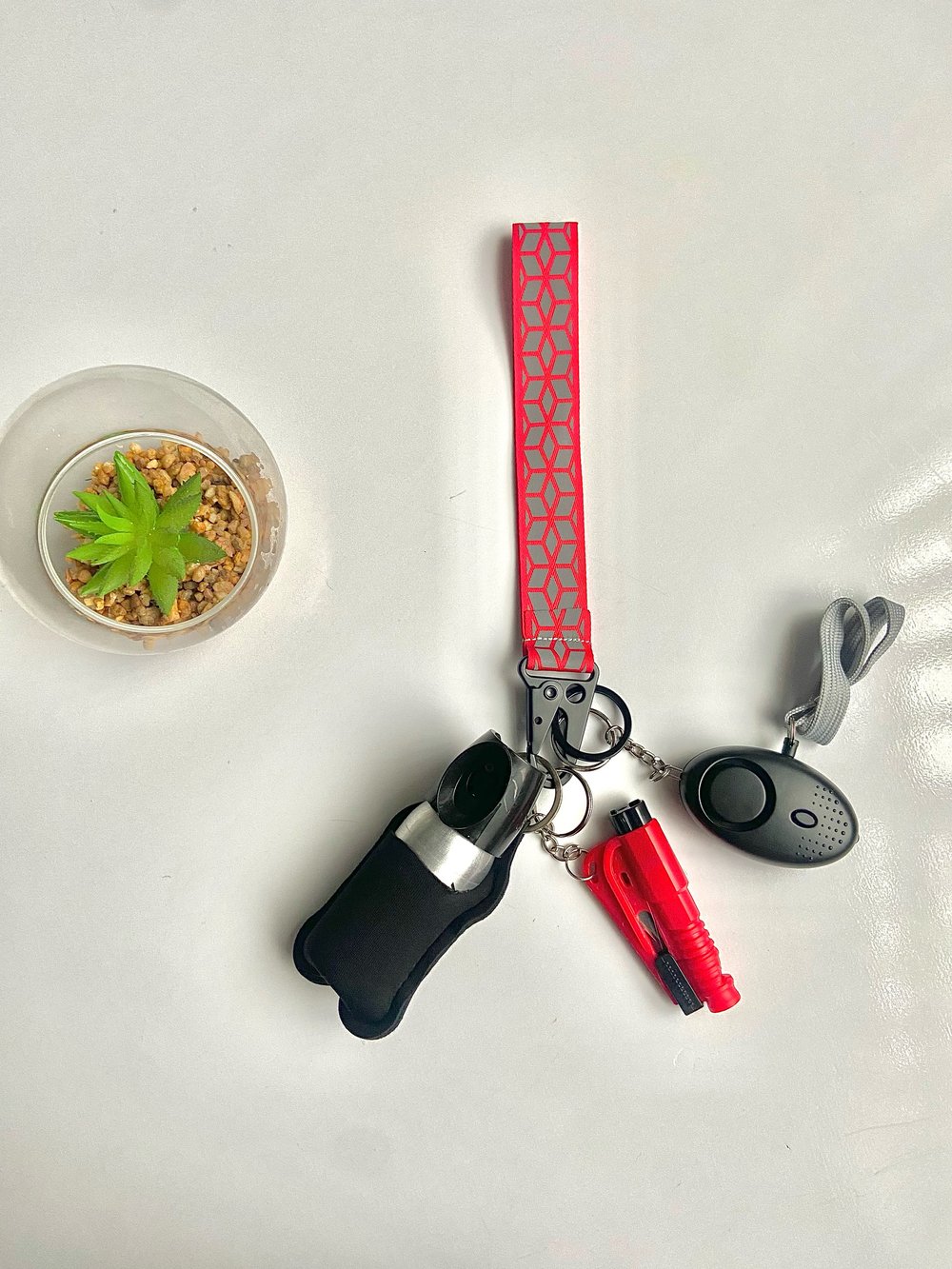 Image of Red reflective set