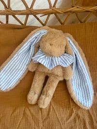 Image 2 of SUR COMMANDE DOUDOU ET SON COL RAYÉ BLEU