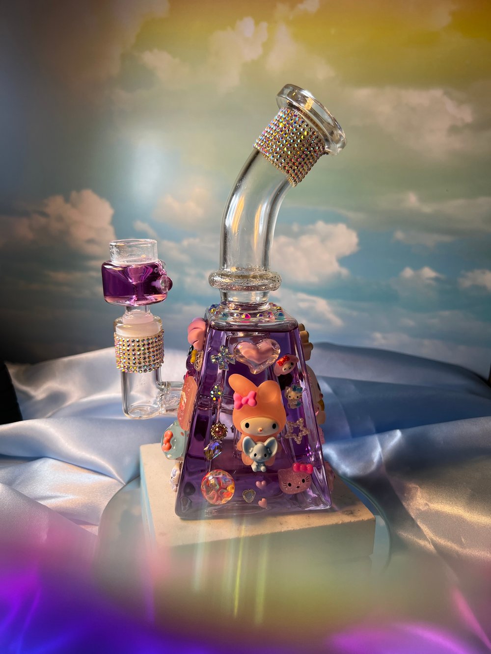 Purple freeze sanrio pyramid bong