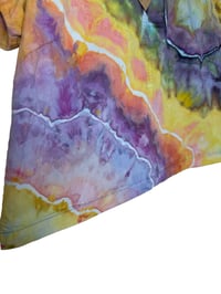 Image 7 of ♻️ UPCYCLED M Woven Top in Muted Euphoria Geode Ice Dye