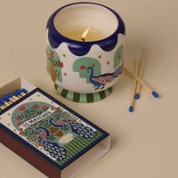 Image 3 of Cerillas Pavo real