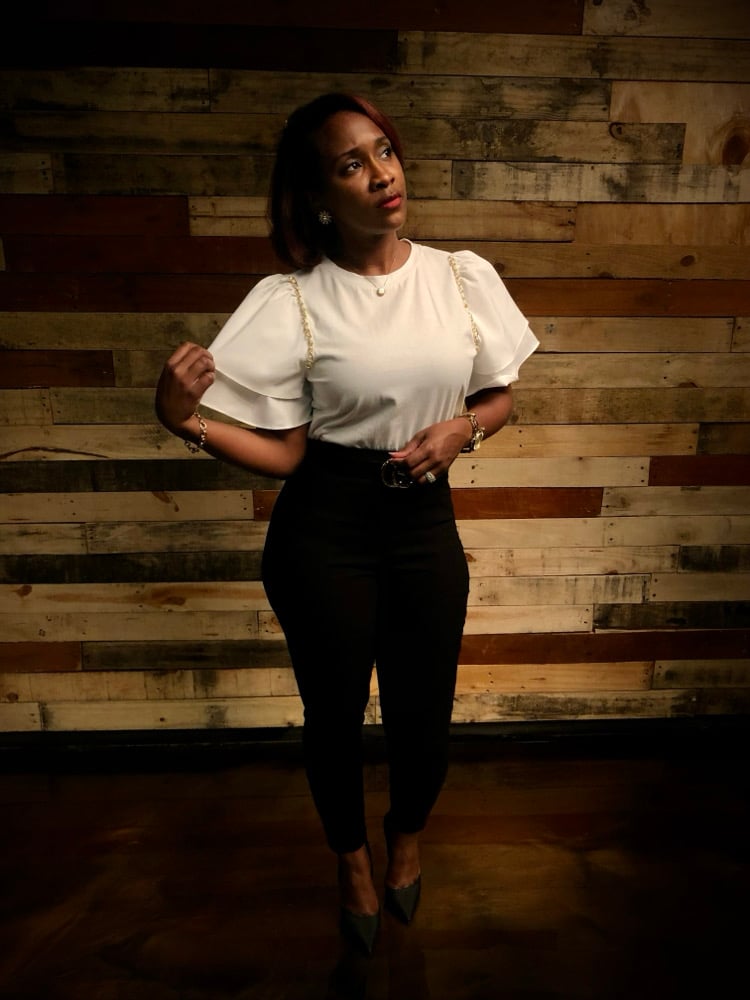 Image of Ruffled Sleeve Top w/pearl chains 