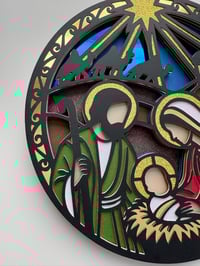 Image 4 of STAINGLASS NATIVITY ORNAMENT SVG / ARCHIVO DIGITAL