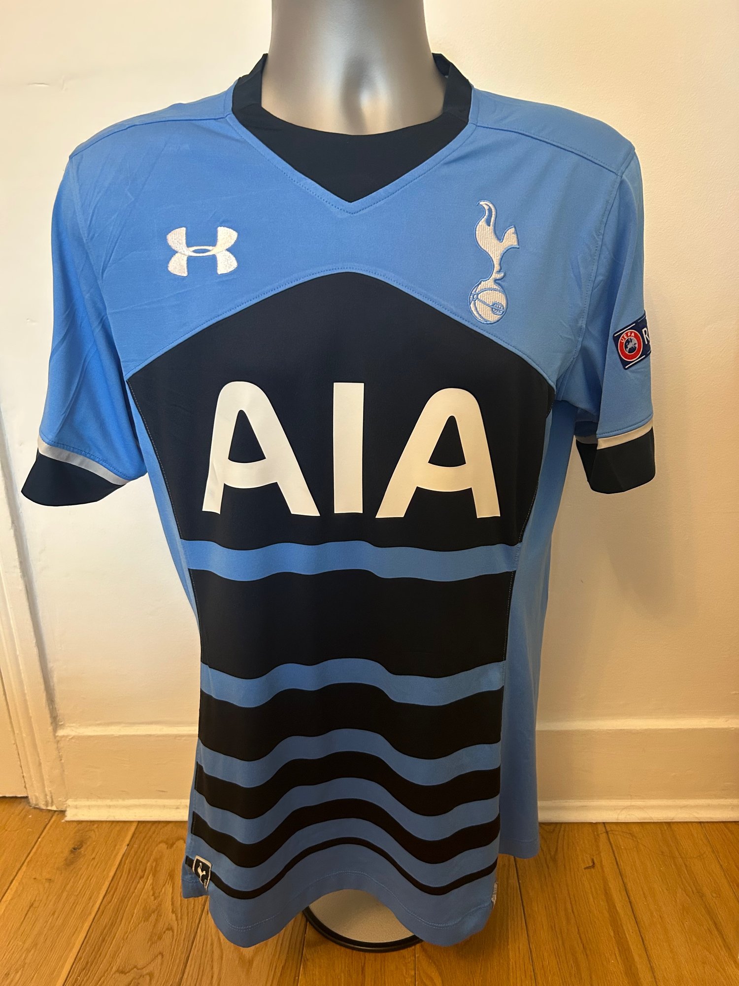 Image of Tottenham Hotspur “ALLI 20” 2015/16 Away Shirt + UEL patches, M