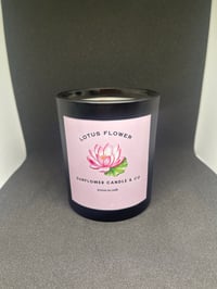 Lotus flower scent wood wick candle 