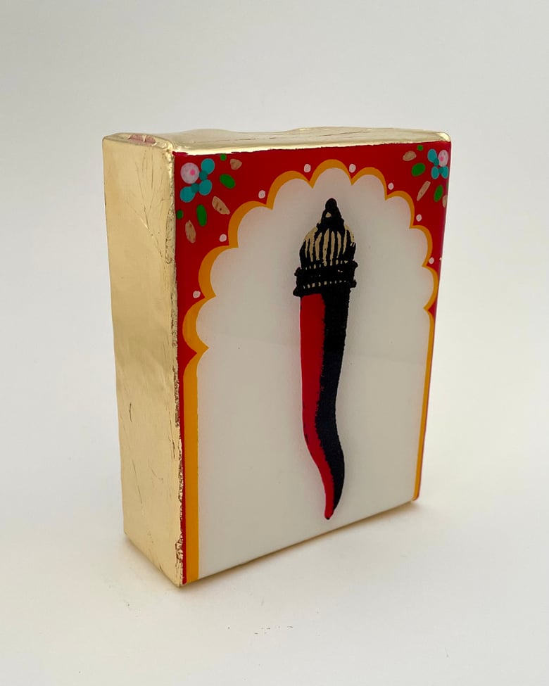 Image of Cornicello Arch Red/White