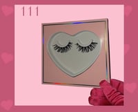 Image 1 of ✨lashes corazon✨
