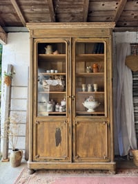 Image 1 of L’ancienne armoire d’école