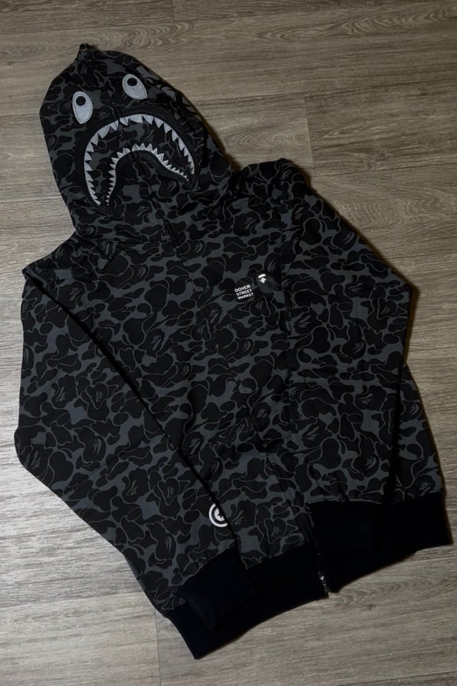 Image of BPE Black Hoodiee (Full ZipUp)