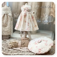 Image 3 of blythe doll dress and beret