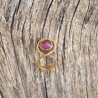 Image 4 of Ruby Swirl ring, US 6