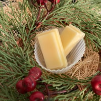 Image 2 of Cranberry Spice Pure Beeswax Melts