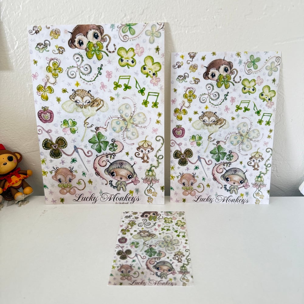 Image of Lucky monkeys print 