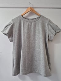 Kylie Jane Tulip tshirt-grey marle