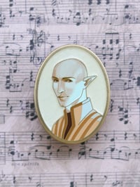 Locket Solas pin