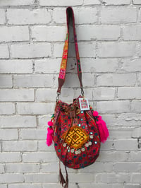 Image 7 of Slouch bag- Reds