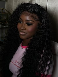 Image 3 of deep wave wig 