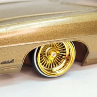 Image 2 of 1:25 17 inch straight lace gold