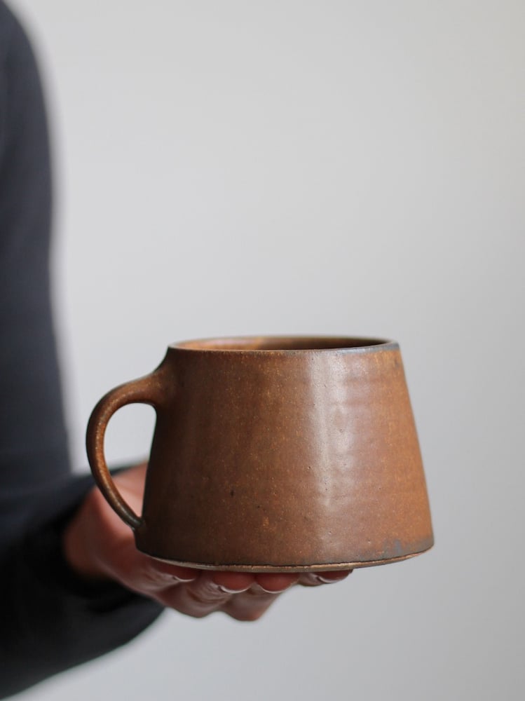 Image of short mug in tamba