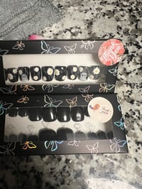Halloween set black nails with ghost and toe nails!