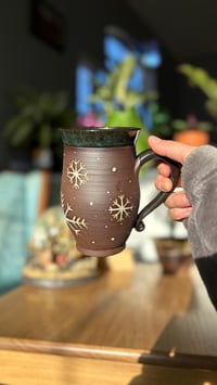 Image 4 of Snowflake mug 