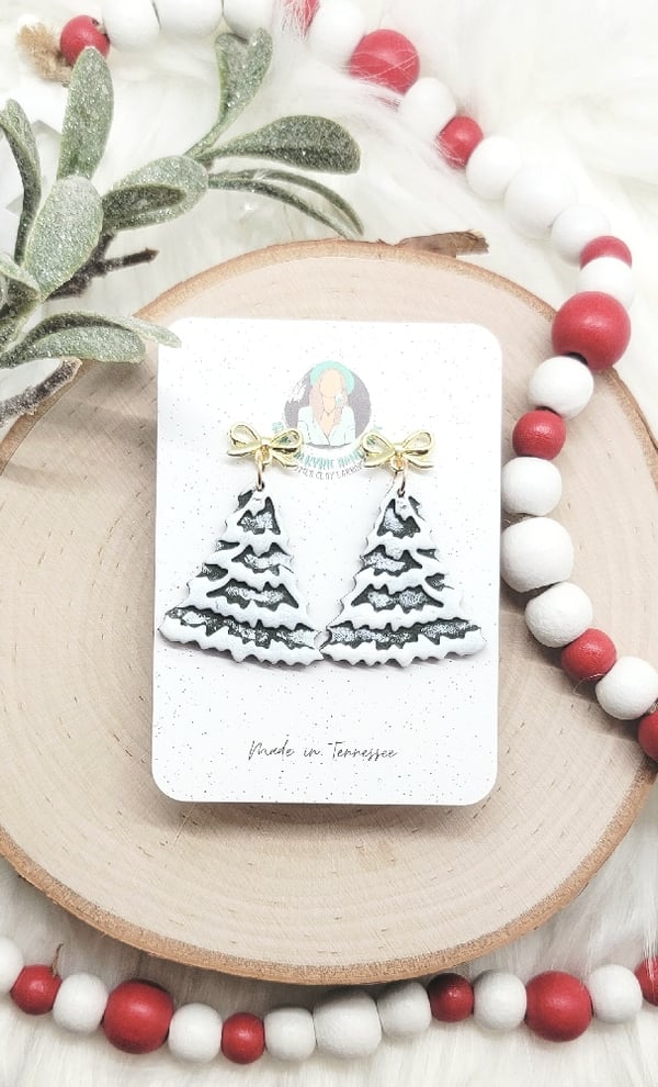 Image of Snowy Tree Dangles