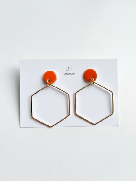 Image of Paire de boucles d’oreilles céramique CRÉOLES GM HEXA orange 