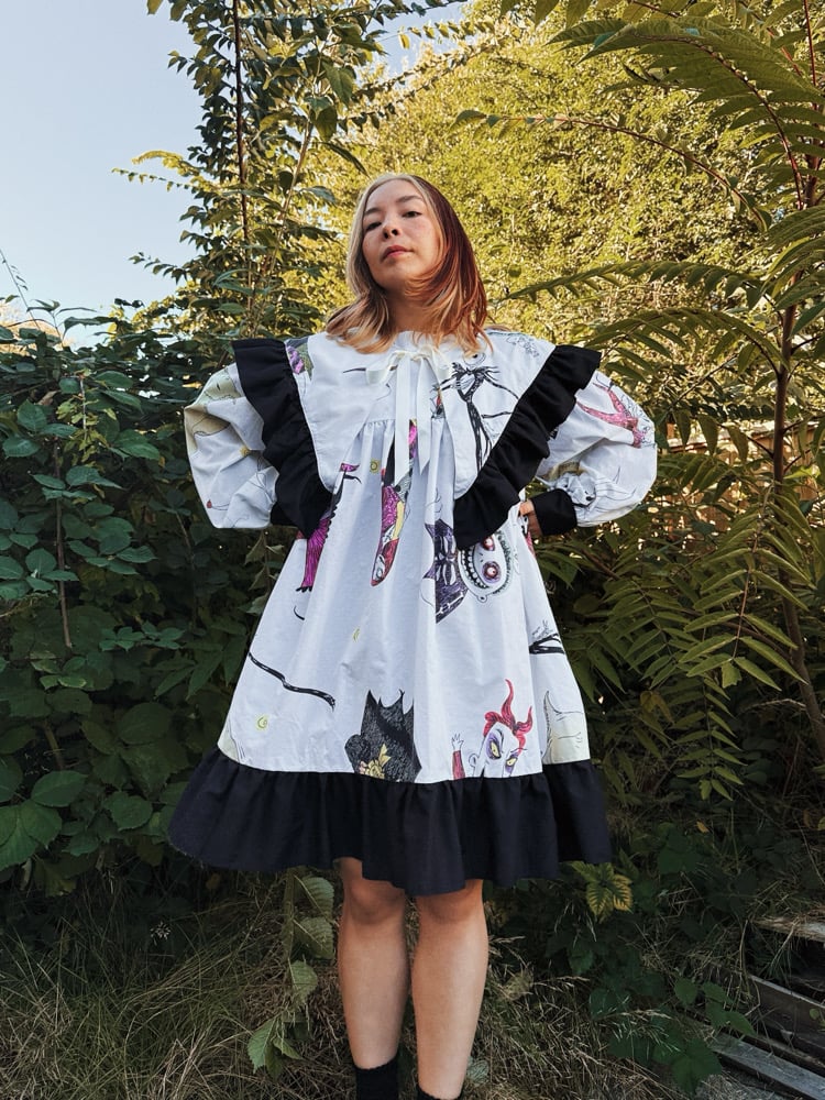 Image of Oversized Ruffle Collar & Puff Long Sleeve Dress — Halloween