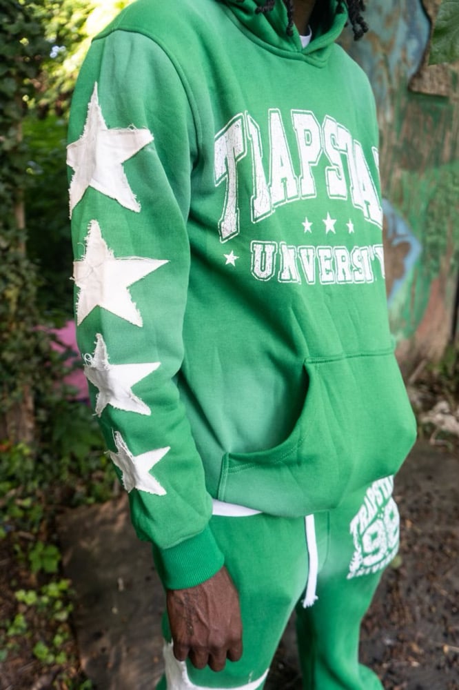 Image of Trapstar University “Kelly Green” Sweatsuit 