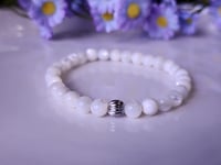 Image 2 of Mother of Pearl Stretch Bracelet 