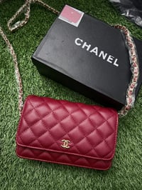 Image 1 of Wallet on chain red