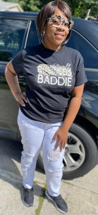 SMALL BUSINESS BADDIE TEE SHIRT