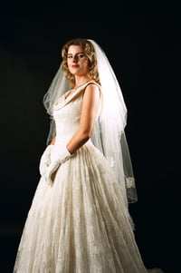 Image 8 of 1950s Bombshell Beauty