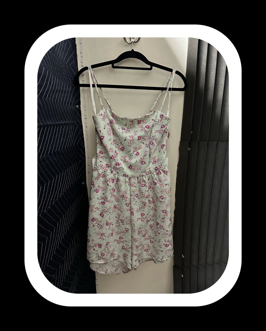 Image of Backless you knotted romper