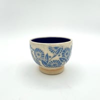 Image 4 of mini bowl, copenhagen blue daisies