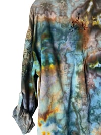 Image 10 of ♻️ UPCYCLED 2X Plus Cotton Tunic Top in Muted Ice Dye