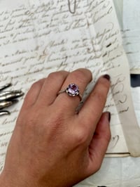 Image 4 of Bague en argent massif et améthyste, années 40-50, taille 59