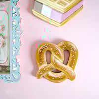 Image 3 of Soft Pretzel plaque
